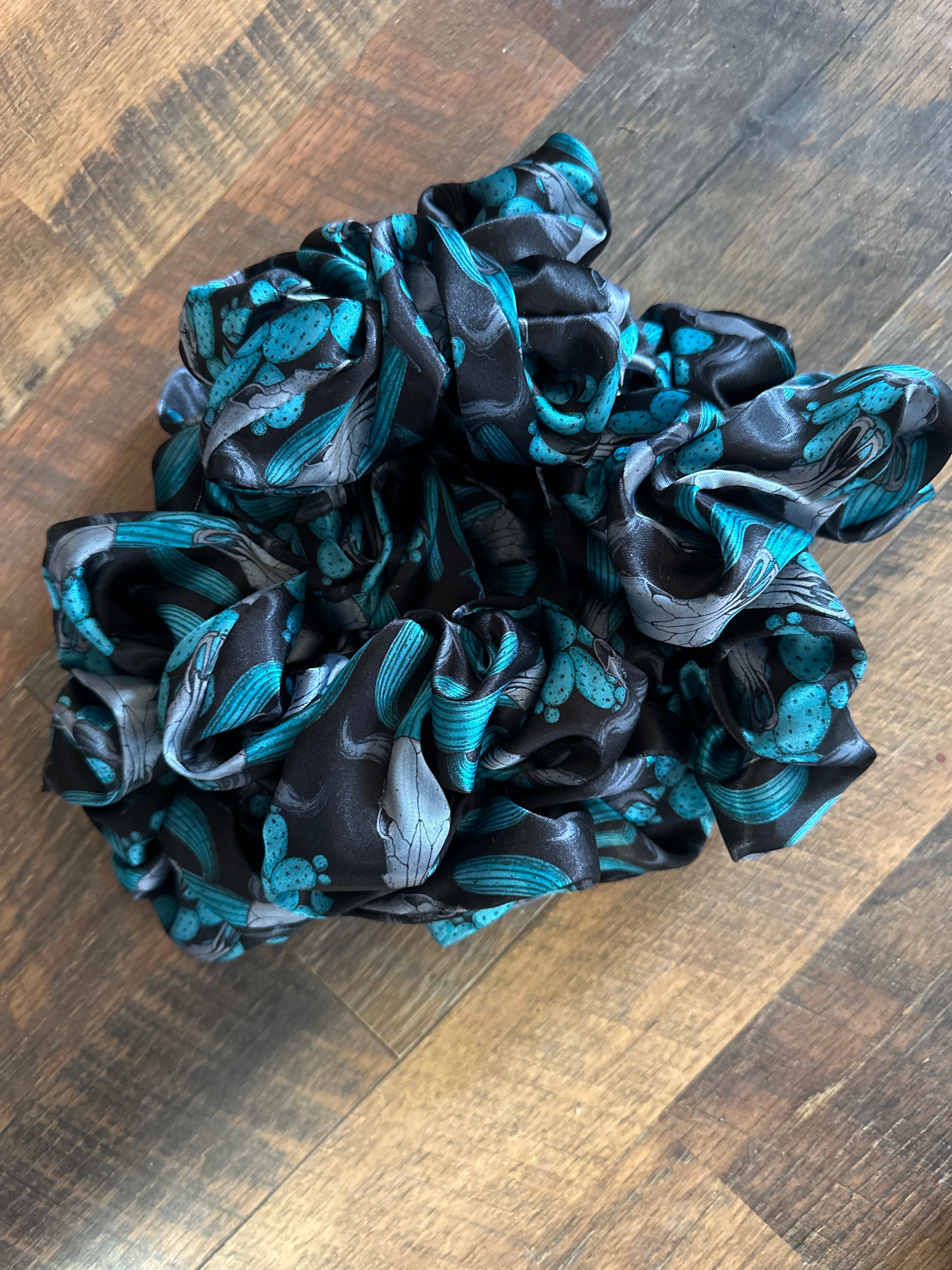Bull Skull Scrunchy