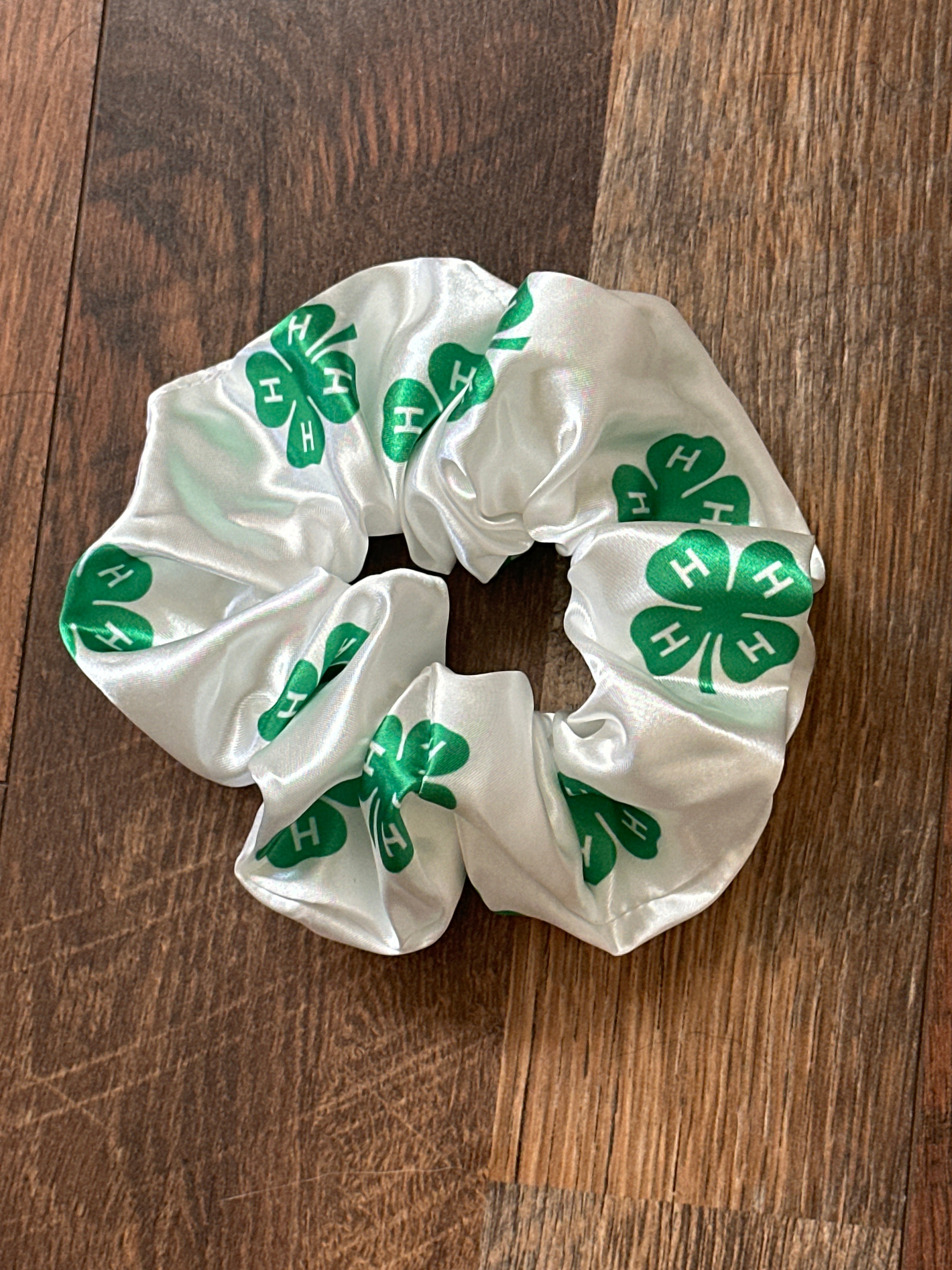 4H Scrunchy