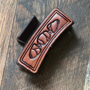 Stones Claw Clip