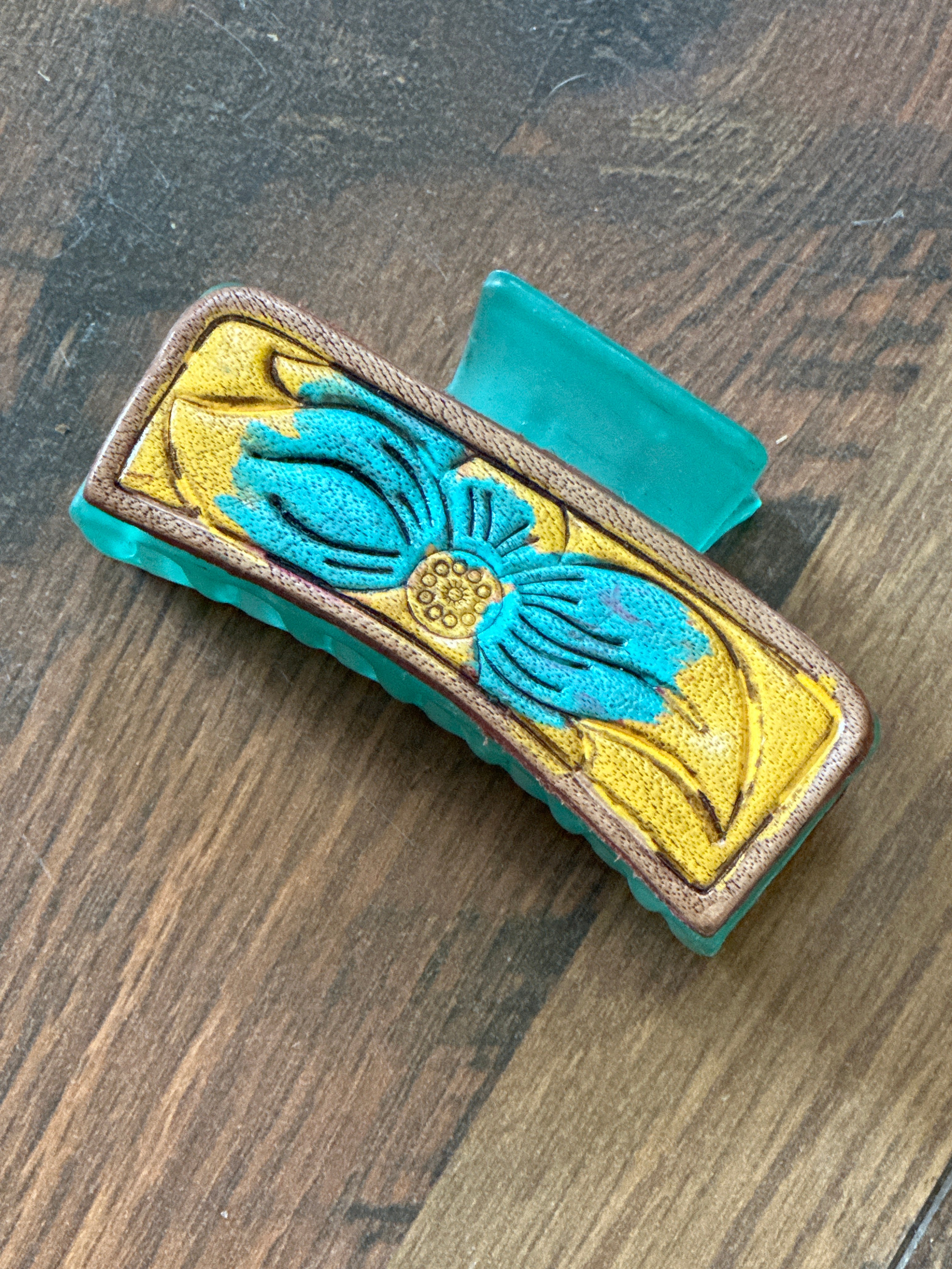 Flower Leather Claw Clip