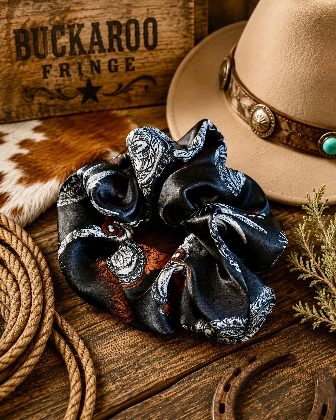 Black Spur Scrunchy