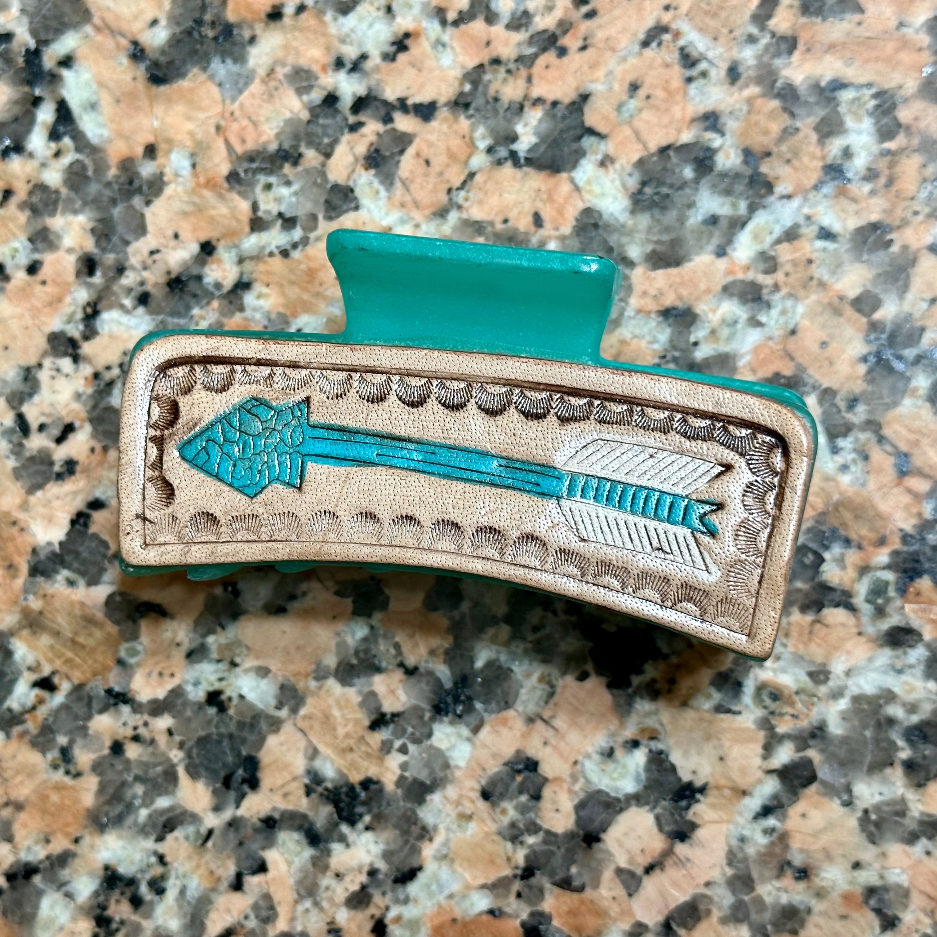 Turquoise Arrow Claw Clip