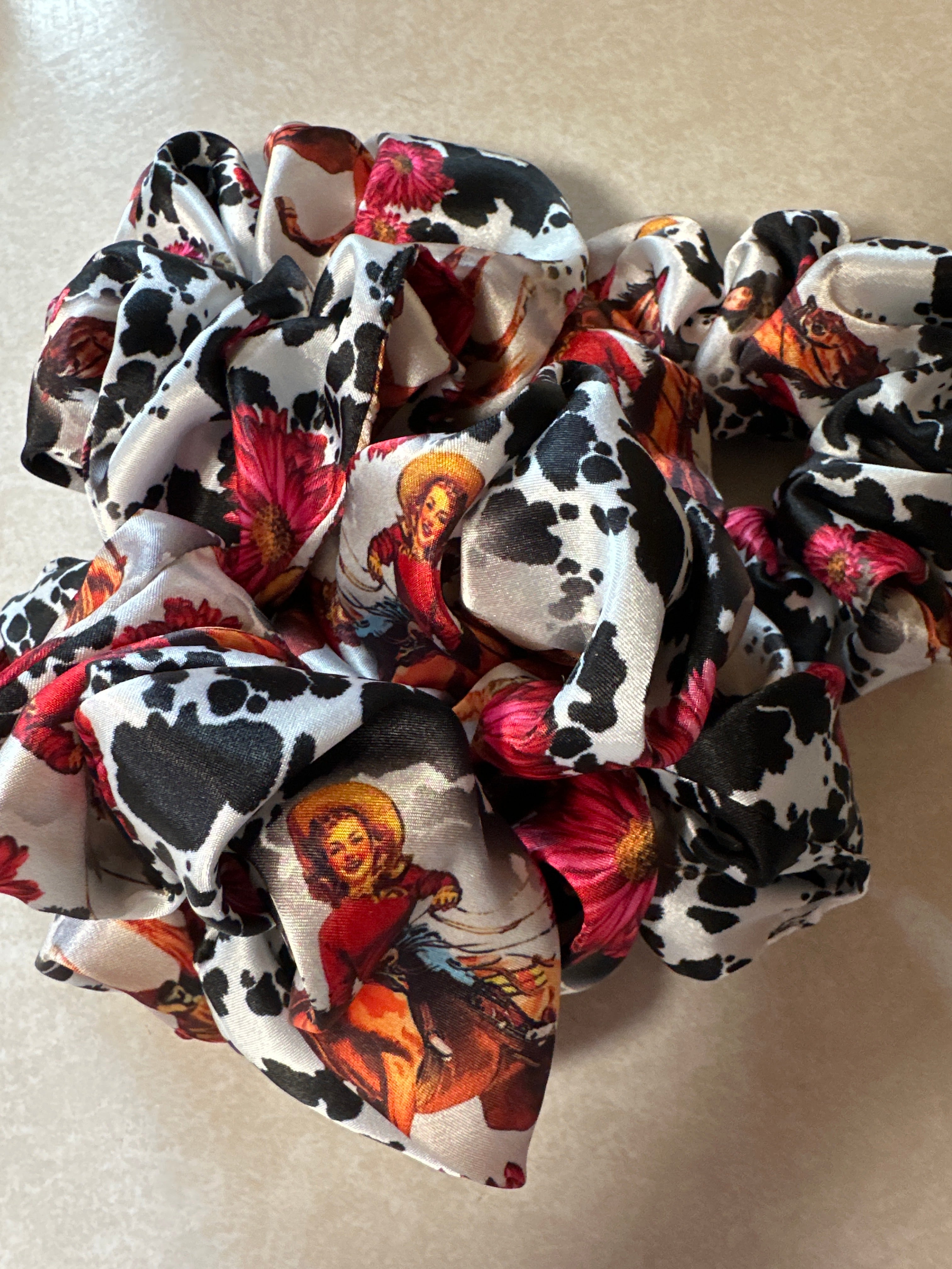 Retro Cowgirl Scrunchy4