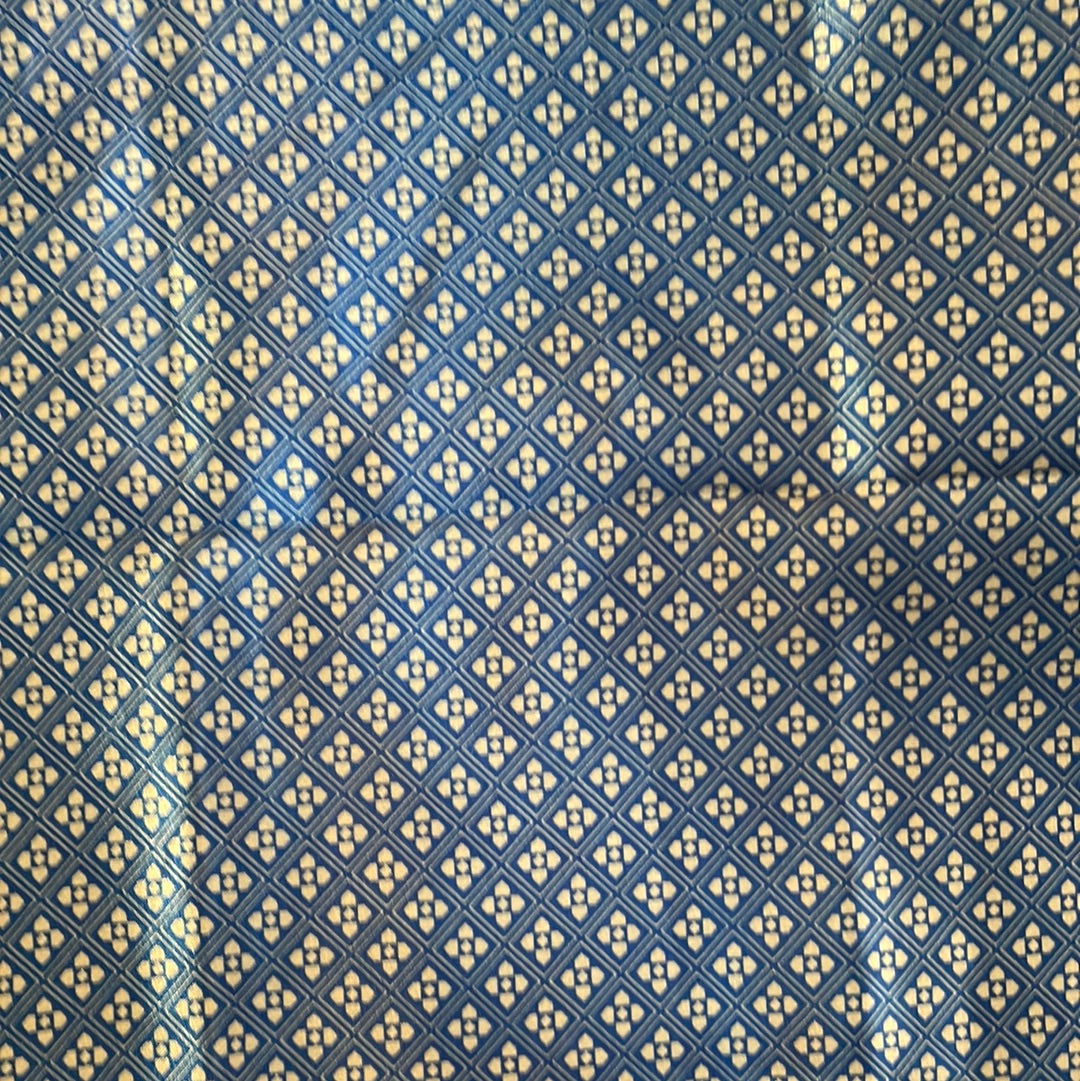 Blue Ascot